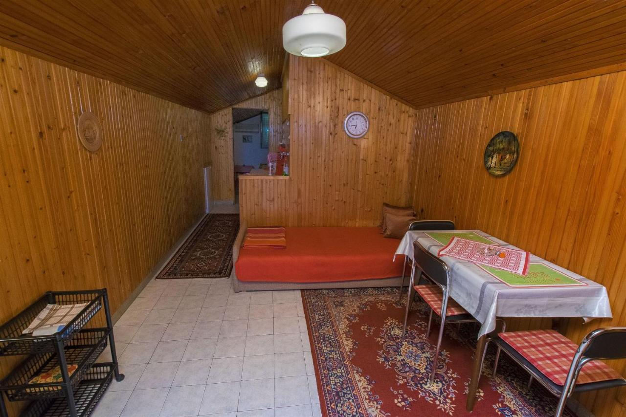 Apartments Pavlina スタリグラード エクステリア 写真